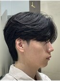 毛流れセンターパートニュアンスパーマカルマヘアメンズパーマ
