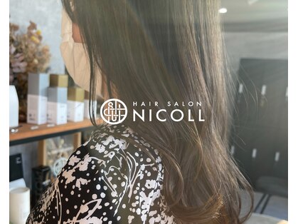 ニコル(NICOLL)の写真