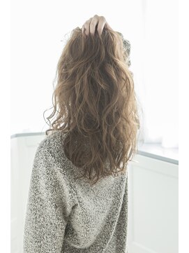 ミエルヘアーエスト 新宿店(mielhair est) ラフ巻きバックスタイル【mielhair新宿】