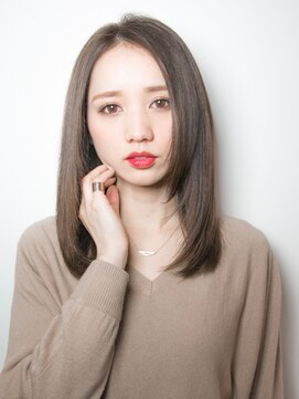 リリアン 青山(relian) グレージュカラーで透明感♪