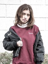 カルフール ロコ 草加西口店(Carrefour LOCO)&nbsp;☆LOCO☆センターパートでルーズな無造作ミディ