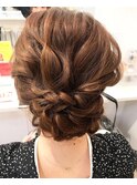 きれいめウェーブシニヨン