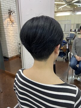 ヴォイス(voice) 外国人風ベリーショート