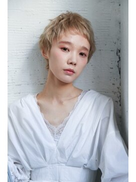 ネオリーブリノア 北千住東口店(Neolive Linoa) ハイトーンショート