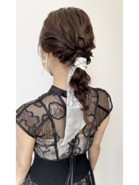 ルース(RUTH) お呼ばれヘア