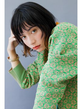 フェリア 梅田(FERIA) 【梅田 茶屋町】カーキグレージュ×ネビージュ×アースカラー