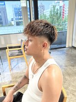 ザ オーダー(THE ORDER)&nbsp;スペインカールヘアミドルスキンフェードメンズカット刈り上げ