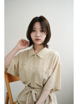 ジュール 新宿三丁目(Joule) 黒髪ロング/グレーベージュ/レイヤーロング/新宿駅