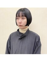 インサイドアウト(IN SIDE OUT+) ショートボブ / 前下がりショートボブ【IN SIDE OUT＋】