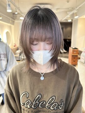 テトラ バイ ネオリーブ 横浜西口店(tetra by neolive) レイヤーカット　デザインカラー　Wカラー　横浜　卒業式