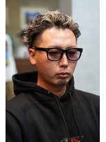 タフ バーバーショップ(TOUGH BARBER SHOP)&nbsp;パーマとメッシュ