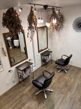 ヘアアンドエステ ロモ(HAIR&ESTHE ROMO)