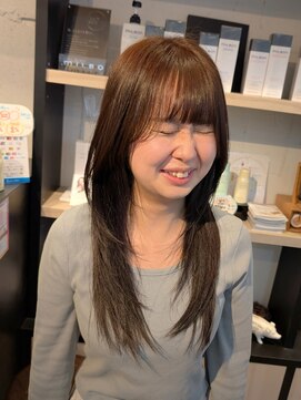 ローリーポーリークラウン(Roly Poly Clown) レイヤーカット