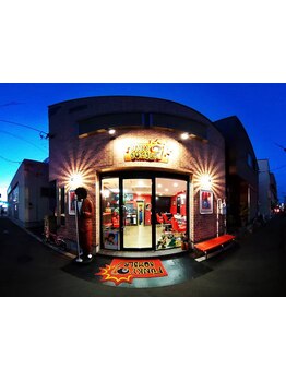 八王子エリアで希少な特殊パーマ特化サロン。《アフロ、スパイラル、ツイスト》など似合わせスタイルが叶う