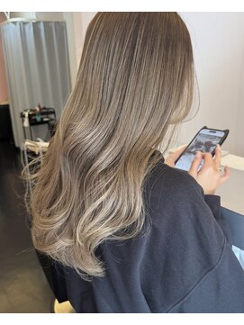 ミミーヘア(33hair) ミルキーベージュ