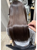 キートス(kiitos)&nbsp;【透明感抜群】ロイヤルグレージュー×髪質改善カラー