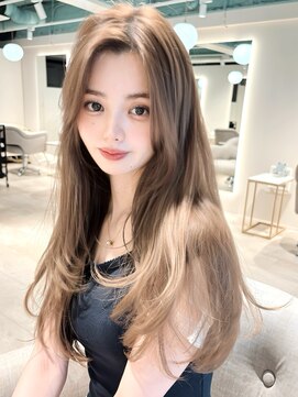 マインバイアフロートギンザ(MYNE by AFLOAT GINZA) レイヤーカット/顔周り/ミルクティーベージュ