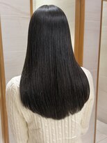 ピークアブー 銀座中央通り(PEEK-A-BOO)&nbsp;美髪縮毛矯正ロングヘアダークグレーカラー