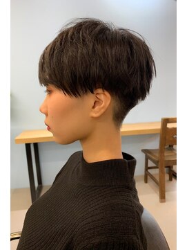 トイロ 横浜(Toiro) 刈り上げショートマッシュショート