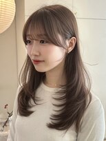 ライン(LINE)&nbsp;韓国風/レイヤー/前髪カット/オリーブ/透明感/ハッシュカット