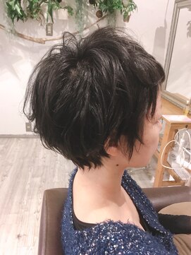 ウィービーパセリ atre川越店(WE BE PARSLEY) クシャクシャドライで決まるショート☆ 担当 黒岩明子