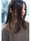 シンプルなヘアスタイルにオススメなインナーグレージュカラー