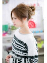 ミック ヘアアンドメイク アップ 駒込店(miq Hair&Make up)&nbsp;溢れる色香*ハイトーンカラー抜け感アレンジルーズアップc1