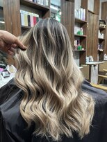 ラフ(LAFF)&nbsp;#黒髪#ボブルフ#ネビージュ#小顔#ワンレン