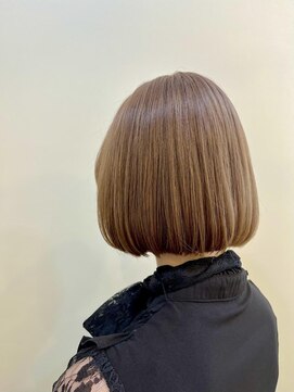 セブンルックス モカ 宇都宮鶴田店(7LOOKS mocha) コンパクトベージュボブ/ミニボブ