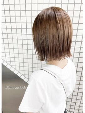 ネオリーブアイム 横浜西口店(Neolive aim) 透明感ベージュの切りっぱなしボブ★