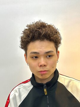 クワトロ オム 大阪梅田(QUATTRO HOMME) ツイストパーマ/仏陀パーマ/Buddha perm