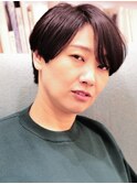 乾かすだけで決まるナチュラルなイメージのハンサムショート