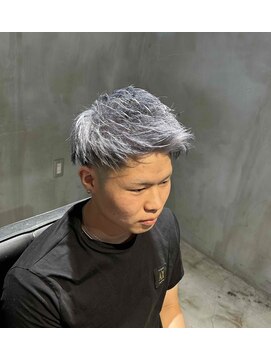 メンズヘアースパイス 本庄(Mens Hair SPICE) スキンフェード・ジェットモヒカン