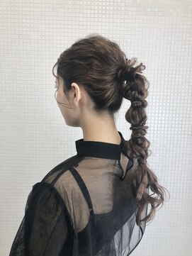 トップヘアー 中庄店(TOP HAIR fuapua) 編みおろし