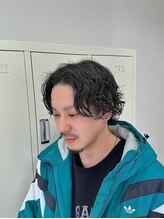 《*全体的に緩めのツイストスパイラルパーマ*》韓国スタイルも再現可能［木更津/眉毛/メンズ/メンズパーマ]