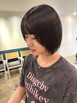 ヘアーブレイス(hair brace) フェイスレイヤーボブ