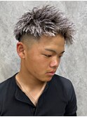 ホワイトメッシュツイストツイスパフェードハイライトフェザー