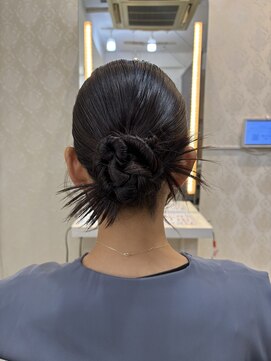 フレア(FLAiR) 20代30代タイトまとめカチモリヘア