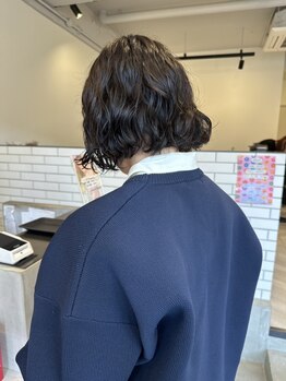 エトス プロデュースド バイ ヴァイナルズミックス(Ethos produced by Vinyl's mix)の写真/【堺/三国ヶ丘】スタイリングが楽になるユルパーマからデザイン性の高いパーマまでパーマの種類が豊富☆