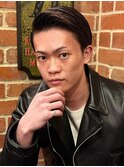 王道クラシック!ポマードで仕上げるタイト七三スリックバック