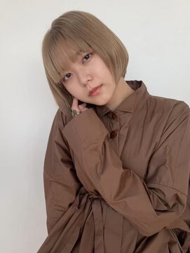 レベッカ(REBECCＡ by CURACION) ハイトーンボブ