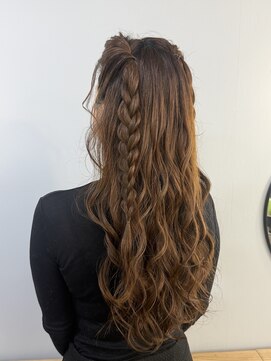 カジュアルハーフツイン