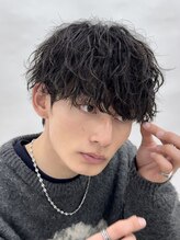 【悩みの癖毛を楽しむ】くせ毛で悩んでませんか？癖毛を活かすも伸ばすも気分次第♪