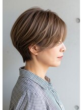 襟足すっきり扱いやすい大人のショートスタイル[横須賀中央/髪質改善/学割U24/ハイライト/白髪ぼかし]
