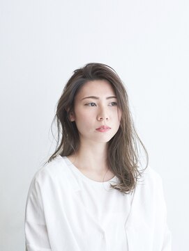 アリ 葛西店(ALi) ハイライトカラー｜葛西縮毛矯正｜葛西髪質改善｜葛西白髪ぼかし