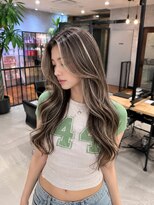 リーチェ(ReCHE by CAPA(旧：CAPA茅ヶ崎店）)&nbsp;ハイライトレイヤーカットダークパープル夏ミルクブラウン40