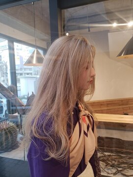 ディスカバード(Discovered) 透明感ブリーチ