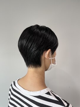 バトー バイ トリコ 船橋北口店(BATEAU by tricot) #ハンサムショート#黒髪#艶