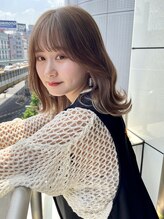 ウル(uru.) 愛され王道波巻きミディ　ショコラアッシュ