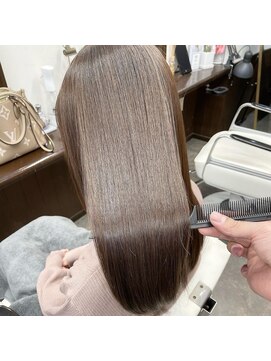 ムーブ(Moob) ブリーチなし 透明感グレージュカラー♪【別府】